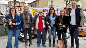 Perpinyà la catalana présente à la Sant Jordi du Passeig Torcatis